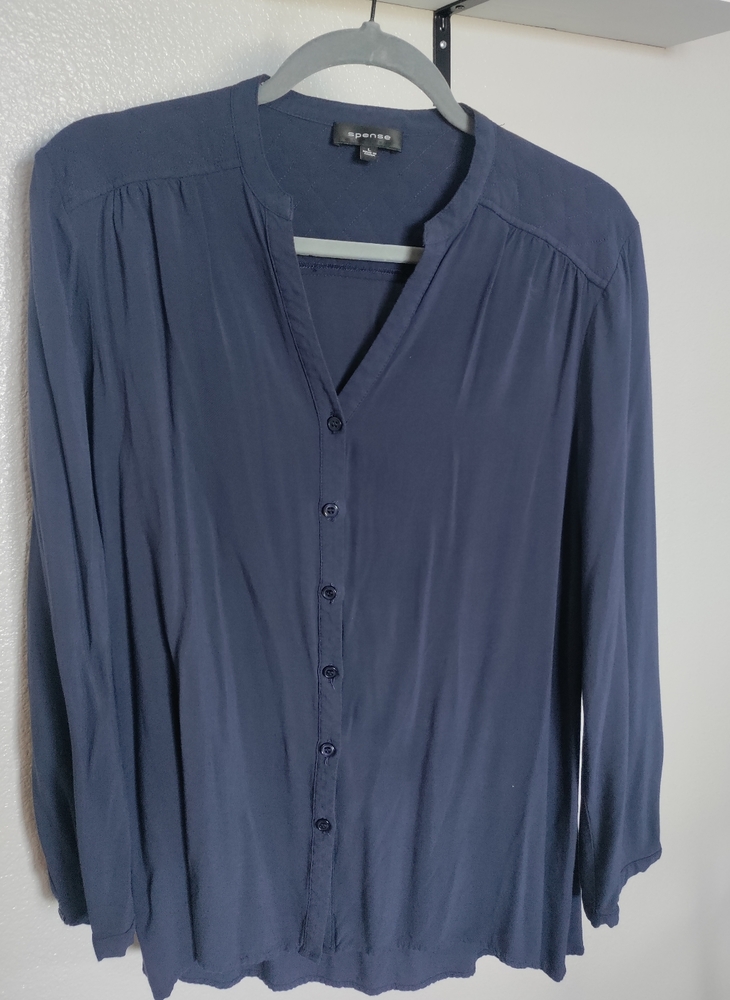 Women's blouse size large